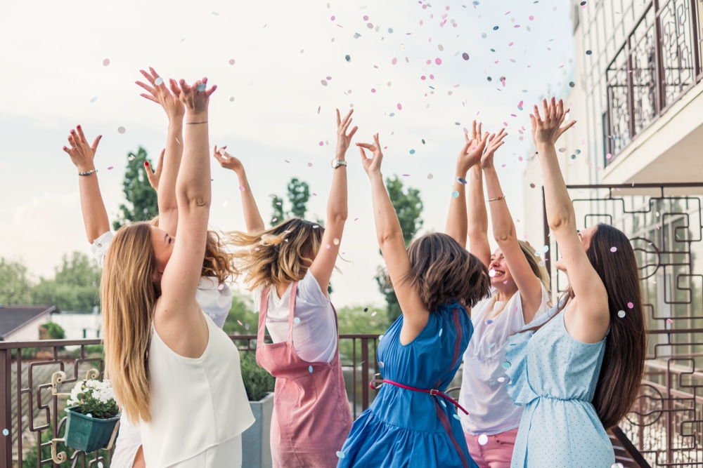 Lachen, Feiern, Erinnerungen schaffen – Euer perfektes JGA-Fotoshooting in Paderborn