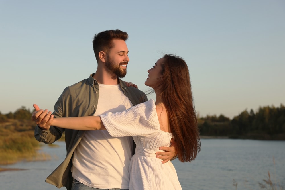 Paar Fotoshooting Osnabrück Welche Outfits besonders gut passen